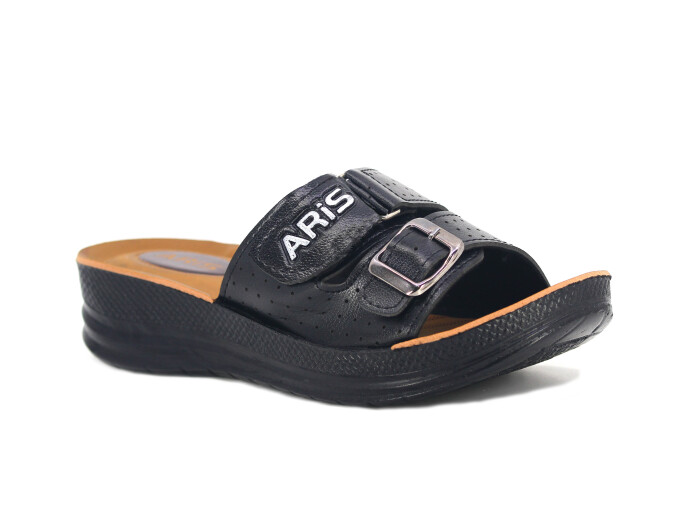 Aris Zenne 5753 Cırtlı Tokalı Pedli Günlük Terlik Siyah - Aris