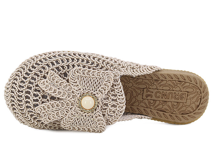 Bruno Zenne 2026 Kurdele Dantelli İncili Burnu Kapalı Günlük Terlik Koyu Bej - 2