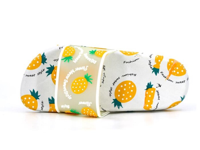 Gezer Filet 13306.00 Çilek Figürlü Airblow Kaydırmaz Terlik Sarı - Gezer (1)