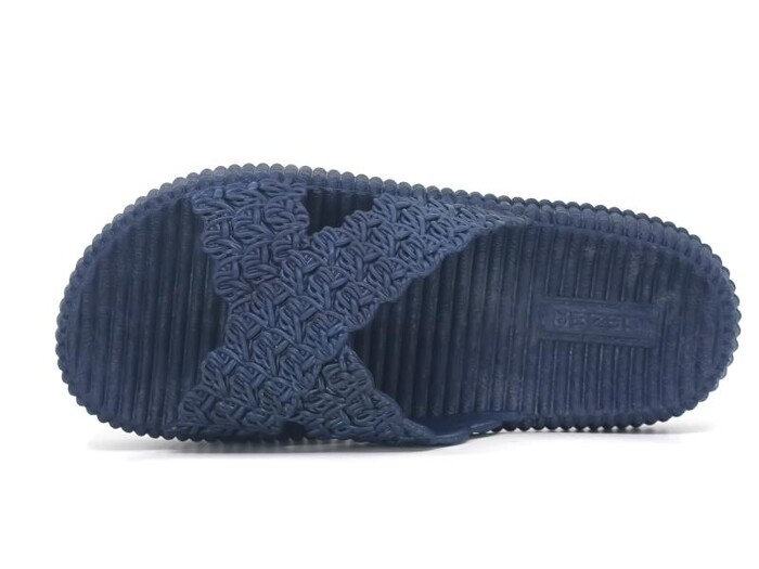 Gezer Zenne 15910.00 Çapraz Airblow Kaydırmaz Terlik Lacivert - Gezer (1)