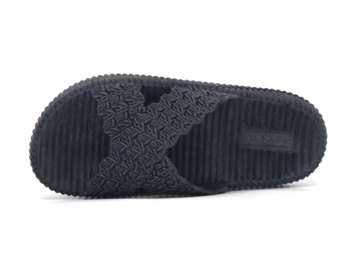 Gezer Zenne 15910.00 Çapraz Airblow Kaydırmaz Terlik Siyah - 2