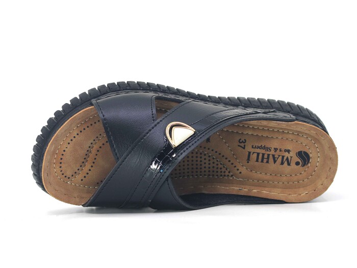 Mahli Zenne MH-Z08-09 Çapraz Taşlı Monta Kutulu Günlük Terlik Siyah - Mahli (1)