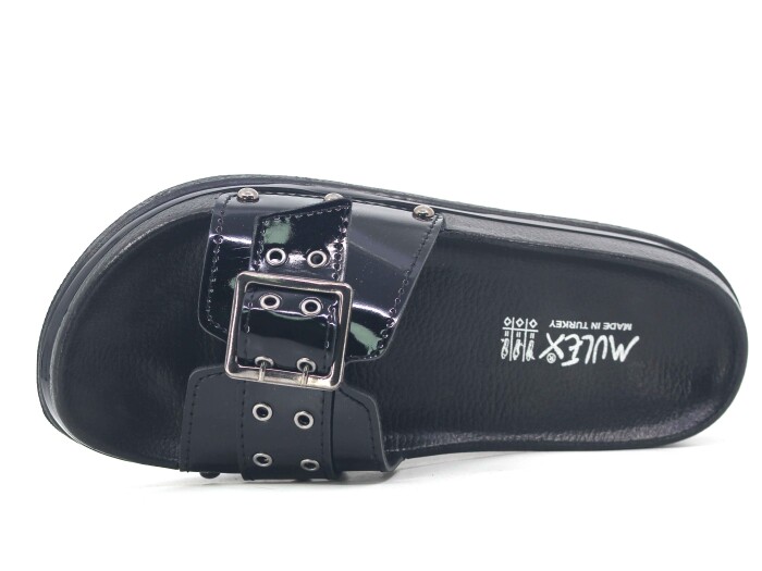 Mulex Zenne 2253 Soft Taban Büyük Tokalı Kutulu Günlük Terlik Siyah Rugan - Mulex (1)