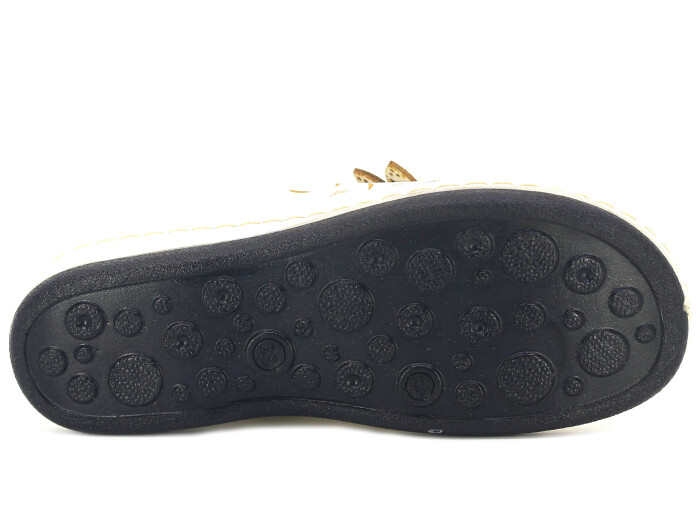 Mulex Zenne 2555 Büyük Beden Lazerli Çiçekli Kışlık Kapalı Günlük Terlik Kapalı Terlik Beyaz - 3