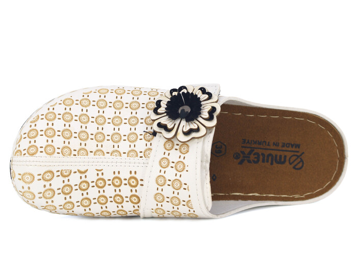 Mulex Zenne 2558 Büyük Beden Kapalı Lazerli Çiçekli Kışlık Kapalı Terlik Beyaz - Mulex (1)