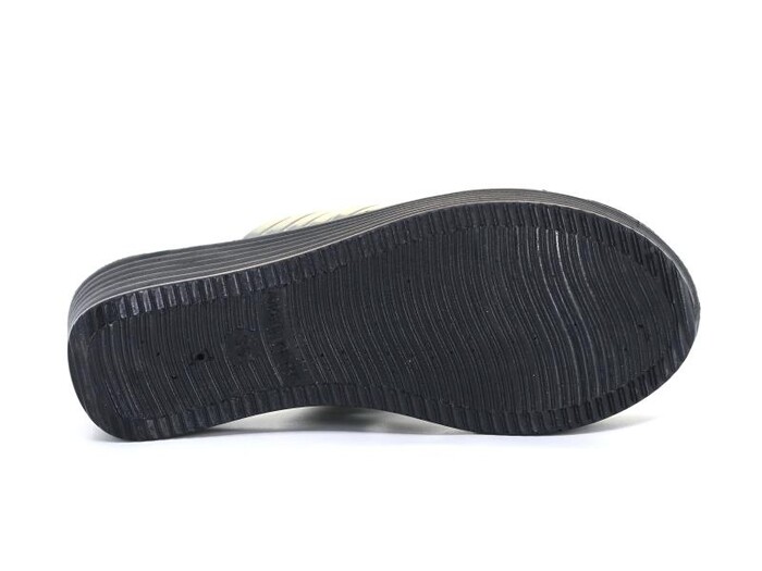 Şahgül Zenne 4802 Bantlı Kutulu Günlük Terlik Siyah - 4