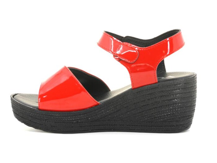 Voga Zenne 2000-159 Kutulu Çapraz Sandalet Kırmızı Rugan